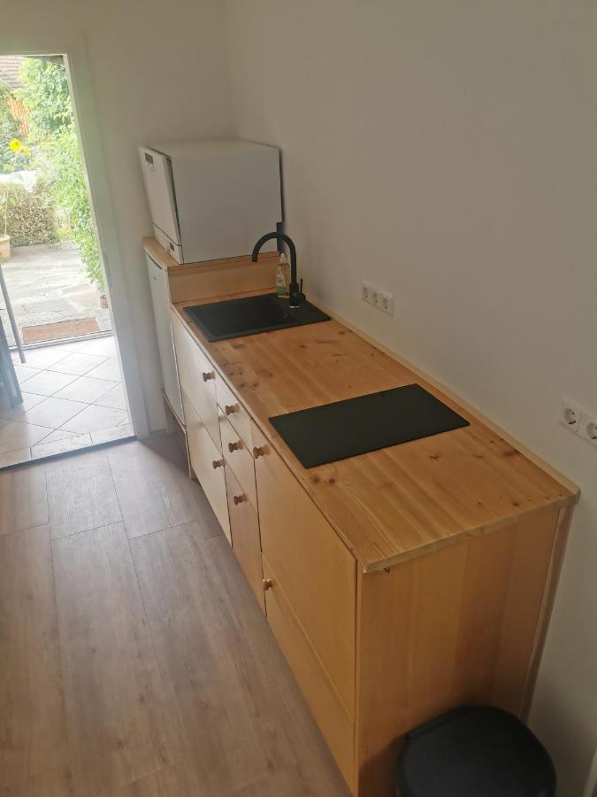 Modern Perauer *